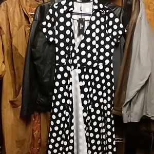 NWT  Polka Dot Swing Wrap Dress 16